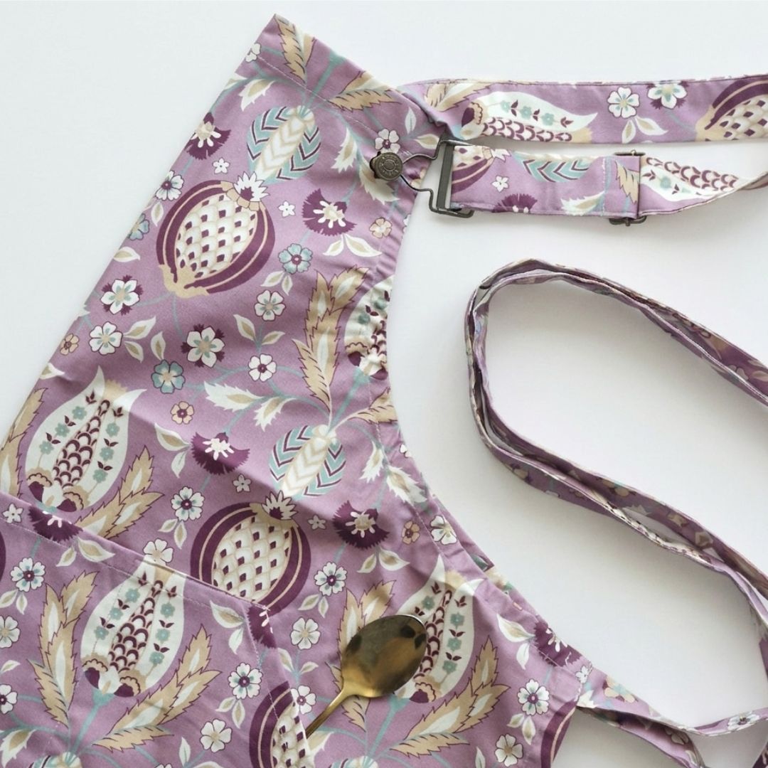 Spill-Resistant, 3-pocket, Cotton Apron - Rosewater & Chestnut