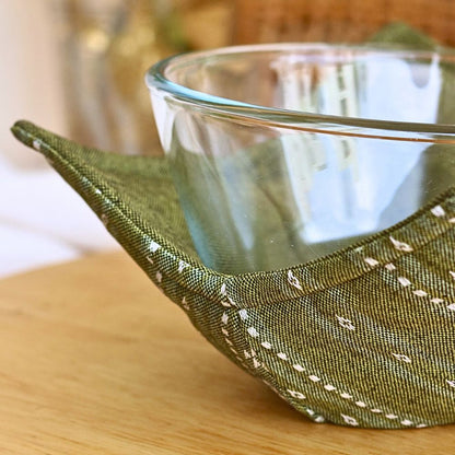 Wipeable & Reversible Pot Holder - Moss Green