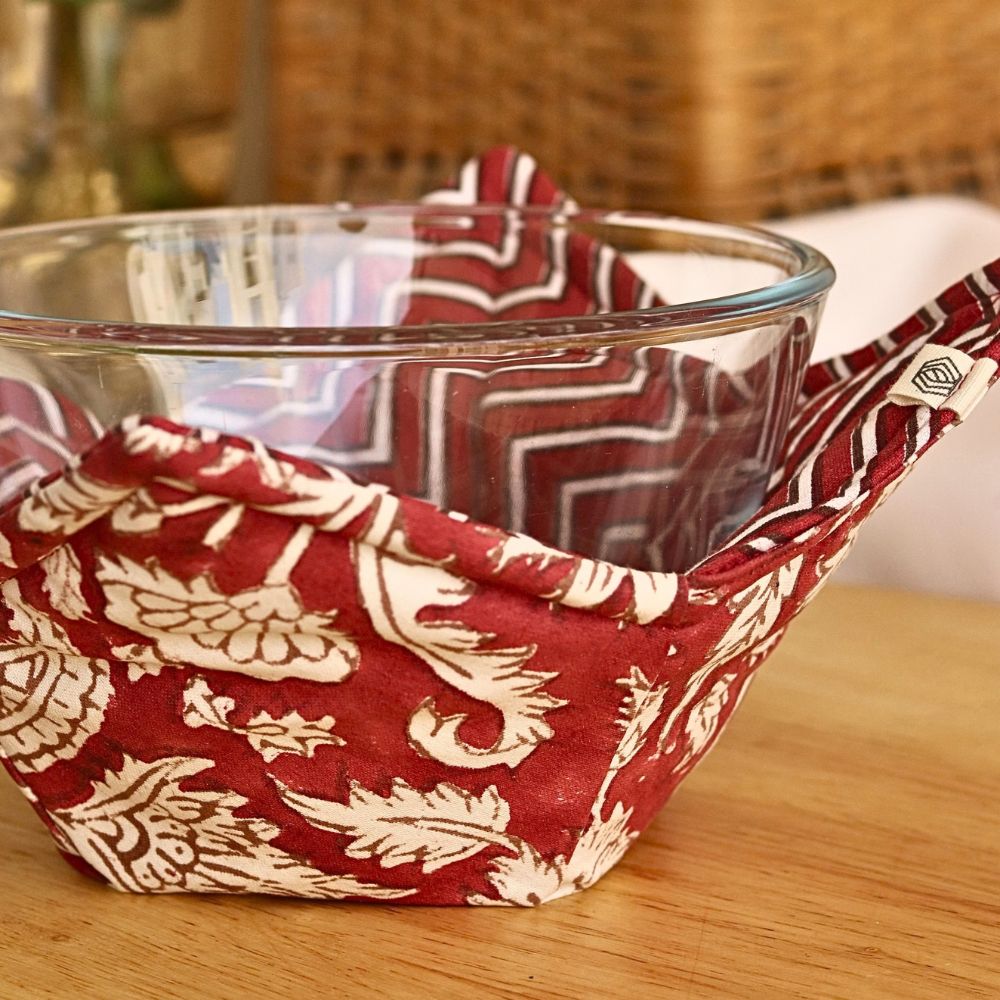 All Over Red Floral & Chevron Bowl Pot Holder