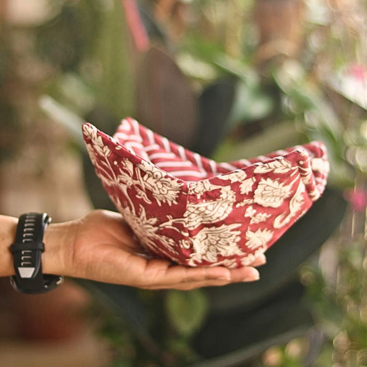 All Over Red Floral & Chevron Bowl Pot Holder