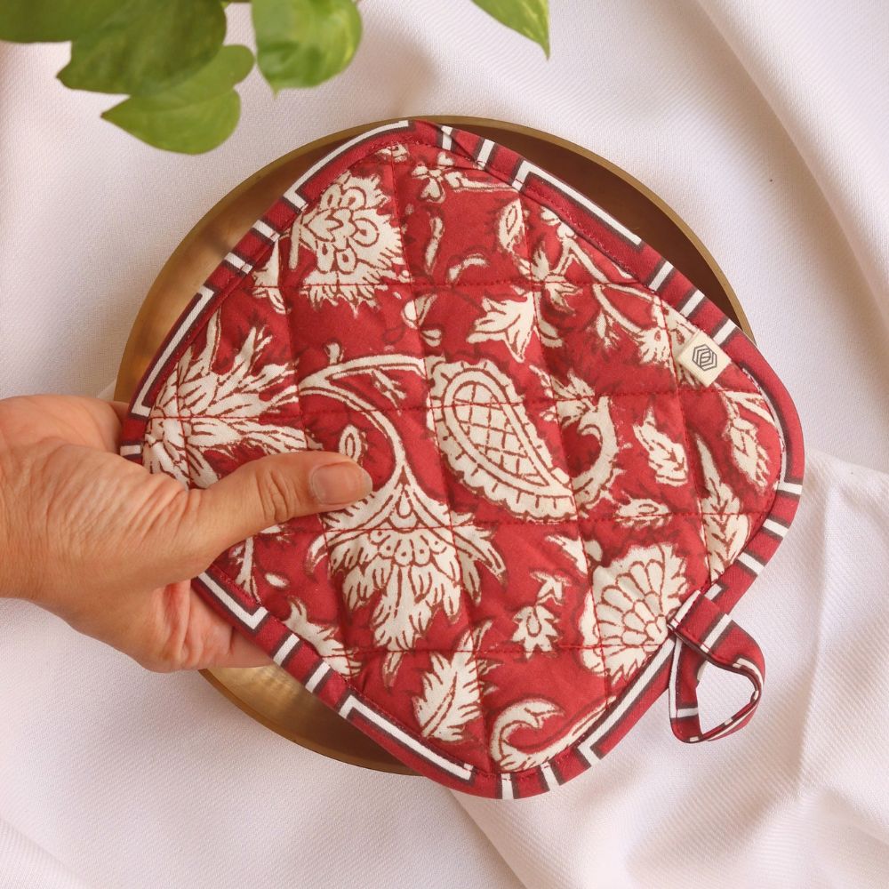 All Over Red Floral & Chevron Mitten Pad