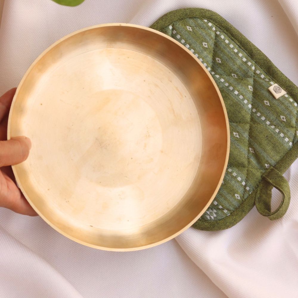 Woven Moss Green Mitten Pad
