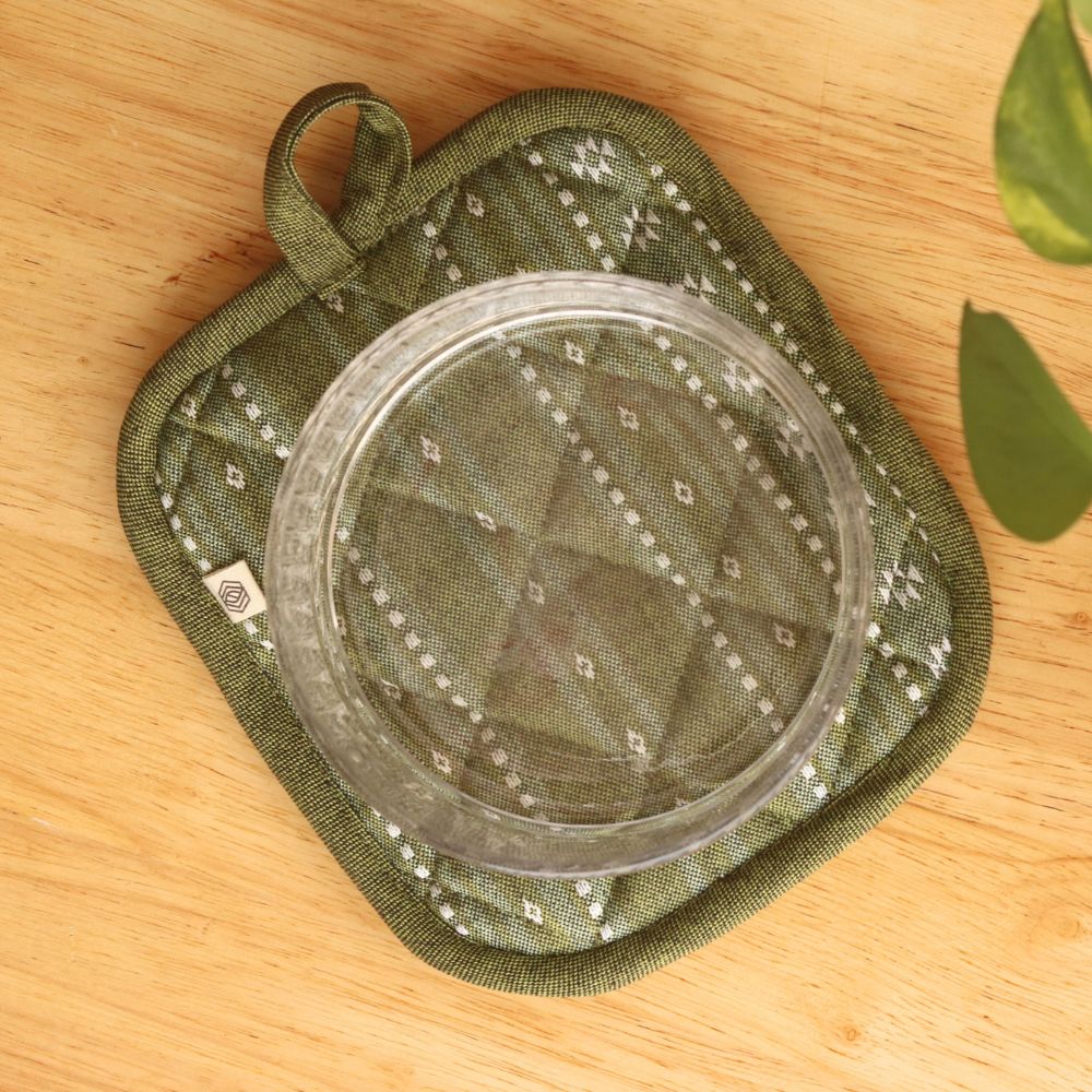 Woven Moss Green Mitten Pad