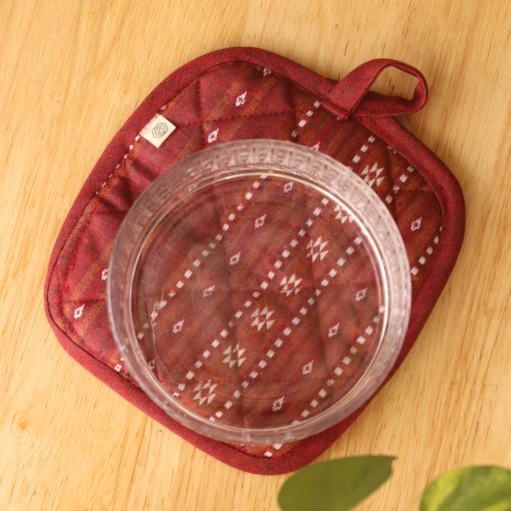 Woven Ruby Red Mitten Pad