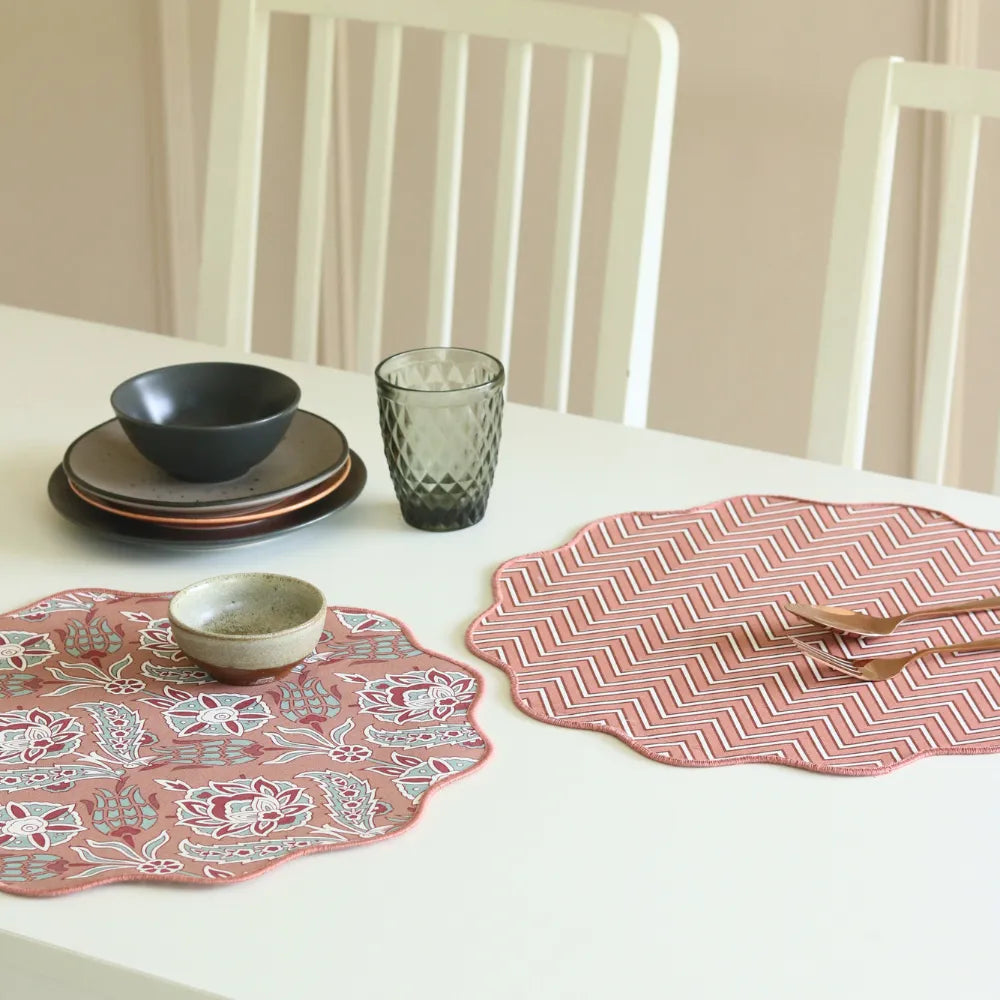 Sweet Onion Placemats by The Yard House in pink, set of 4 rectangular (12" x 17"), featuring bold colors and abstract patt...